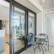 City Stunner with City Views, Pool and Gym, Окленд - Фото 2