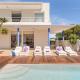 Ibiza Villa with Private Pool and Garden, 1060, Baia di Sant'Antoni (foto 4)