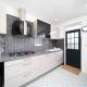 Newly Refurbished Two Bedroom Garden Flat - Sleeps 6, Londres - Photo 6