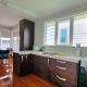 5BR Family House in Hillsborough, Окленд - Фото 6
