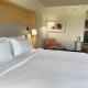 Holiday Inn & Suites - Fayetteville W-Fort Bragg Area by IHG Фейетвилл - Фото 7