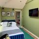 Private room with ensuite and small double bed Hackington - Foto 1