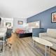 Econo Lodge Inn & Suites Cayce I-26 Airport