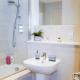 Manchester City Centre Apt with Balcony & Free Parking-2Nights minimum, Manchester - Photo 5