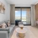 Mesmerizing Canal View Studio with private Jacuzzi, Dubai - Foto 6