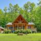 Explore Linville Falls Cabin with Game Room and Deck!, Marion
