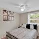 Entire home with game room, Charlotte (foto 10)