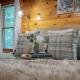 Romantic Escape for 2 Views, HotTub, Sauna & Dogs, Sevierville (zdjęcie 5)
