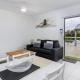 Studio on Bribie Canal Bongaree - Photo 4