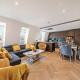 Panoramic Perfection Marble Arch 2BR Penthouse 74, Лондон - Фото 1