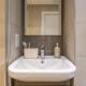 Free WiFi & Netflix - Slough Apt, Slough (Foto 10)