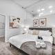 Luxe Flat with Heated Pool Sauna Rooftop Deck Gym, Cleveland - Photo 4