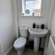 Modern & Fully Equipped Home - Ideal for Long-Term Stays Wolverhampton - Foto 9