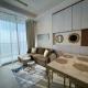 Stylish 1BR Skyline Views JVC Dubai, Dubaï - Photo 3