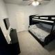 Nicki's abode, Grand Prairie (foto 9)