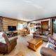 Lazy Bear Barn - Family-Friendly Mountain View Cabin with Wi-Fi, Fireplace, & Deck Big Bear Lake - Foto 1
