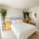 2 Bedroom Apartment at Mountain Resort in Hollywood Hills next to Universal Studios and Warner Brother Studios, Los Angeles - Foto 2