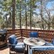 Vista Sugarloaf ~ Dog-friendly Mountain getaway near town & skiing w/ gas grill & spacious deck, Sugarloaf - Foto 7