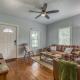 Bandera Bungalow - River, Downtown, Peaceful fenced corner lot! King bed!, Bandera (fotografie 7)