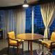 55-SQM Urban Cabin in Poblacion Makati, Манила - Фото 3