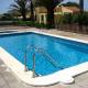 Cheap apartment with a sunny garden in Menorca, Cala en Bosch (zdjęcie 2)