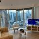Chic Urban Stay with Balcony & Bathtub in Poblacion, Manila - Fotografie 3