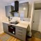 Quiet spacious room in Salford-Samson PLAB, Manchester - Photo 8
