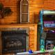 Riverside Cabin with Mountain View, Hot tub and Gameroom Sevierville - Fotografie 2