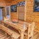 Riverside Cabin with Mountain View, Hot tub and Gameroom Sevierville - Fotografie 9