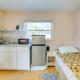 Walkable Studio in Pinellas Park with Desk and Patio, St Petersburg (foto 7)