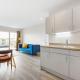 GuestReady - Millbrook Park retreat with balcony Hendon - Foto 6