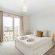 GuestReady - Millbrook Park retreat with balcony Hendon - Foto 5