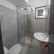 A separate room with a shared bathroom and 50 meters from the sea Zygi - Fotografie 3