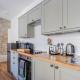 Georgia Suite - Modern 1BR Apartment with Parking & WIFI, Barry (fotografie 5)