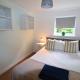 Spacious 5-Bedroom Home with Large Garden in Egham, Thorpe (zdjęcie 9)