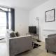Contemporary Studio Apartment in Manchester, Manchester - Photo 3