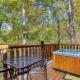 Dog Friendly, Quiet Chalet, Hot Tub, Fireplace Севьервилл - Фото 4