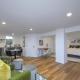Bright & Modern Basement Apartment Dt N'hood Vancouver - Photo 2