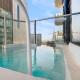 Stylish Studio with Private Pool at Opalz Danube, Dubaj - Fotografie 5