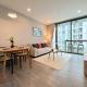 Modern elegance 2B Ultra Fast WiFi BTS Phrakhanong, Bangkok - Photo 6