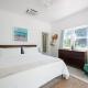 Bica Bung - New! Private Beachfront Cottage French Leave Beach bungalow, Colebrooke Dale (Foto 10)