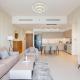Like Home - Central 2BR with Burj Khalifa Views, Dubaï - Photo 3