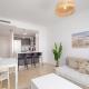 Small Oasis 2 BD Apartment with Sea View, Manilva (foto 8)