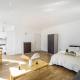 Lovely Spacious Private Studio 89 with parking, Borehamwood (fotografie 8)