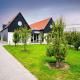 cozy chalet for couples, Oostkapelle