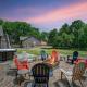 Tree Haven- fenced yard, hot tub, fire pit, Hawley