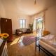 Cozy Room with Terrace, Ping Pong & Billiard Table, Monte Molino (foto 2)