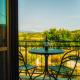 Cozy Room with Balcony, Ping Pong & Billiard Table, Monte Molino (foto 2)