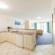 Seashells, 2,21-23 Magnus Street -Unit with Air con, complex lift and pool, close to town Nelson Bay - Foto 8