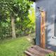 Angels Beachhouse - Beachfront, fast internet, Queen beds, new owners, Port Vila (Foto 2)